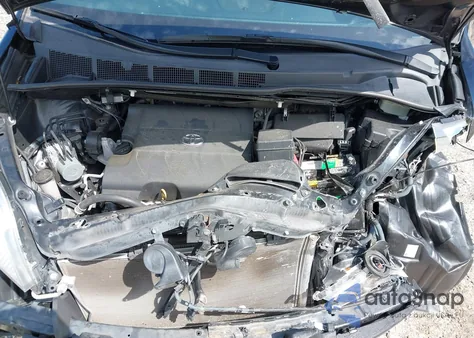 2016 Toyota Sienna Xle 8 Passenger from USA, damaged, VIN 5TDYK3DC9GS741435